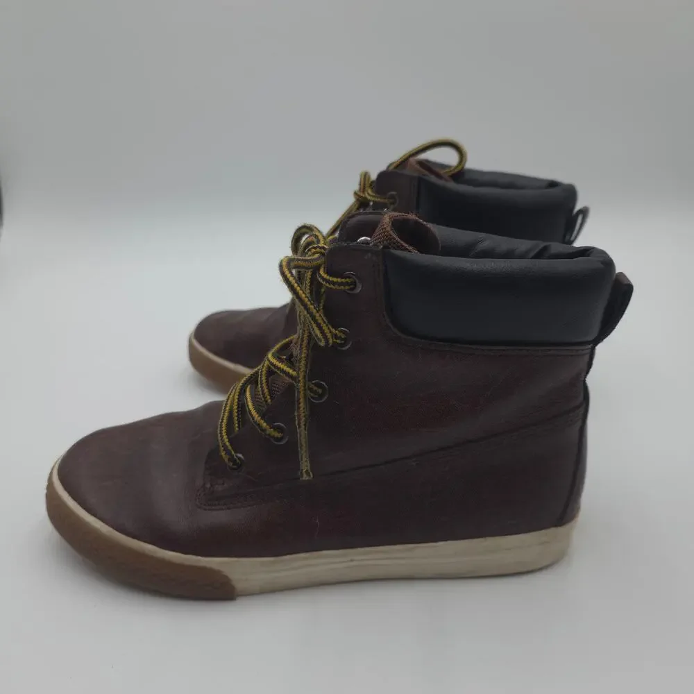 Hanna Andersson Sune Vulcanized Boot in Brown Size 4